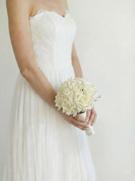 Deluxe Rose Bouquet in Cream White (Bouquet Price)